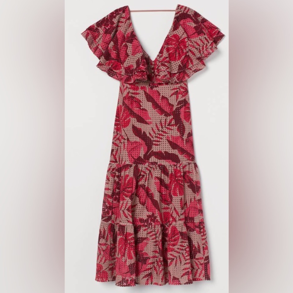 NWT!!
JOHANNA ORTIZ × H&M. Maxi dress in eyelet-embroidered cotton fabric.